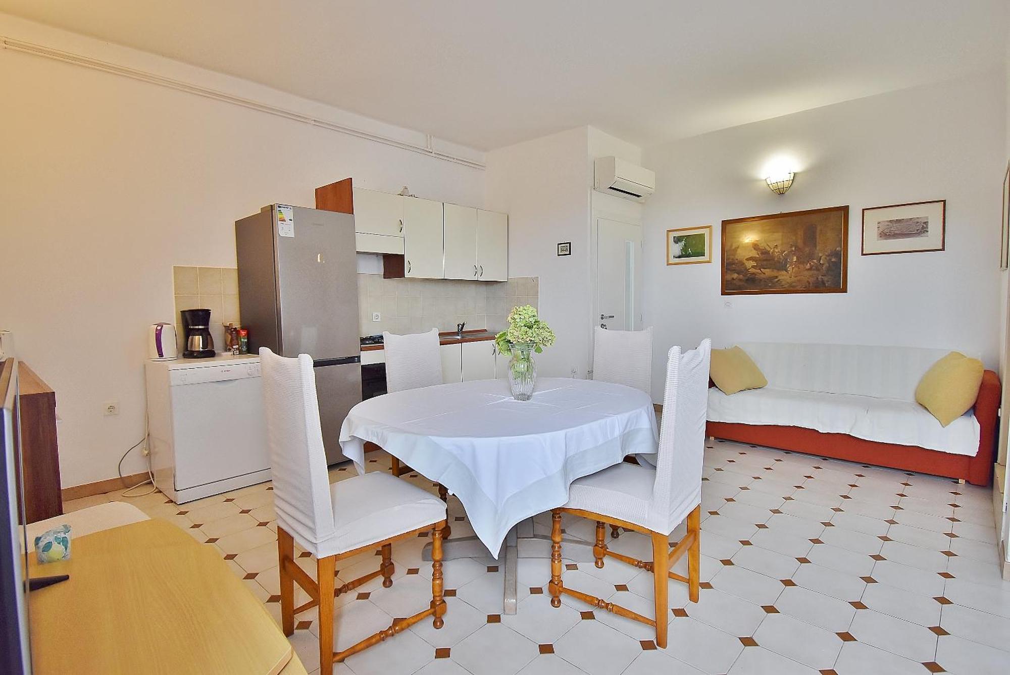 Lucija Apartment Kampor Екстериор снимка