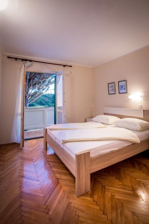Lucija Apartment Kampor Екстериор снимка