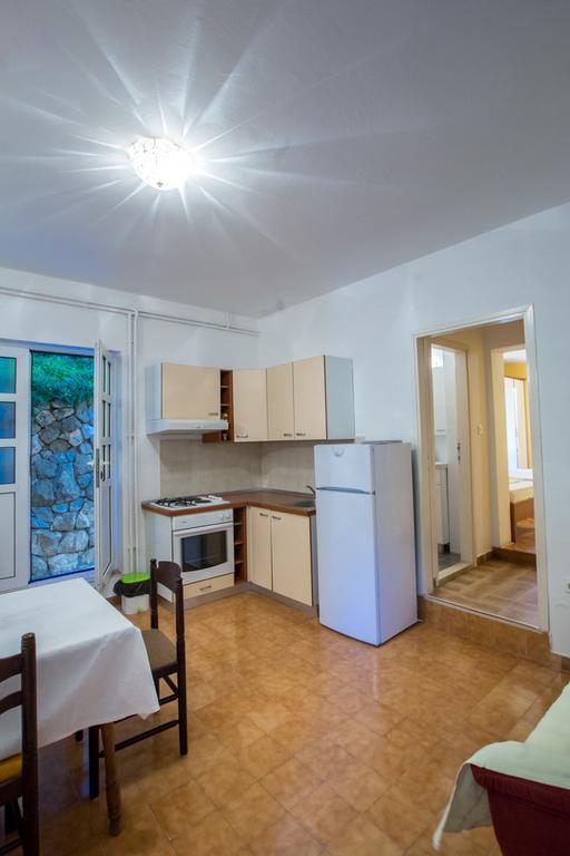 Lucija Apartment Kampor Екстериор снимка
